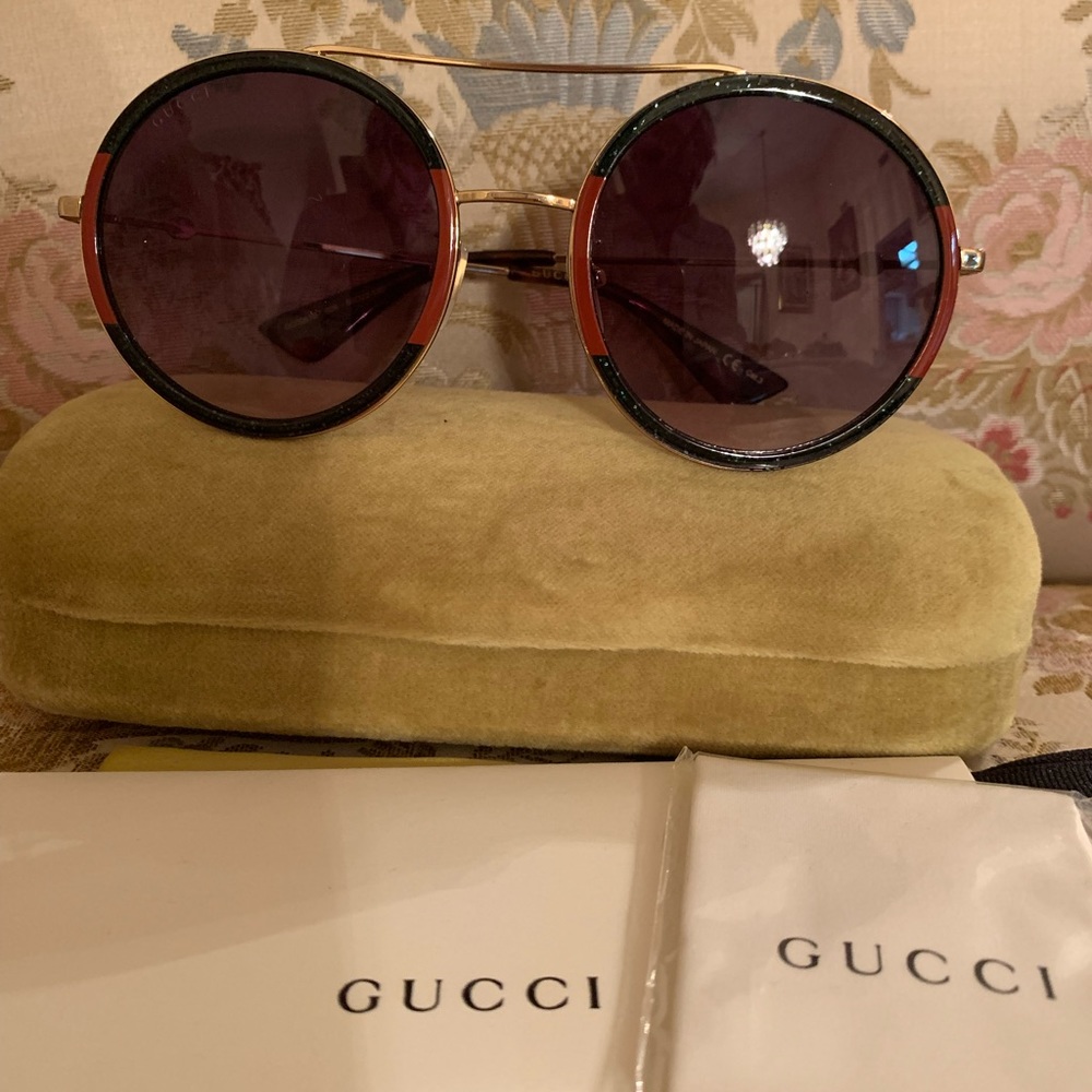 Authentic Gucci Monogram Gg Round Sunglasses Unis… - image 2